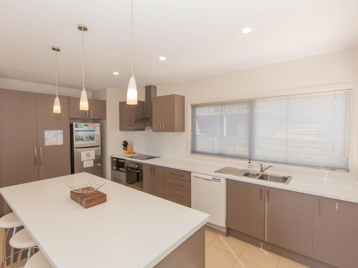 Opus 1 10 Poley Cow Lane Villa จินดาไบน์ ภายนอก รูปภาพ